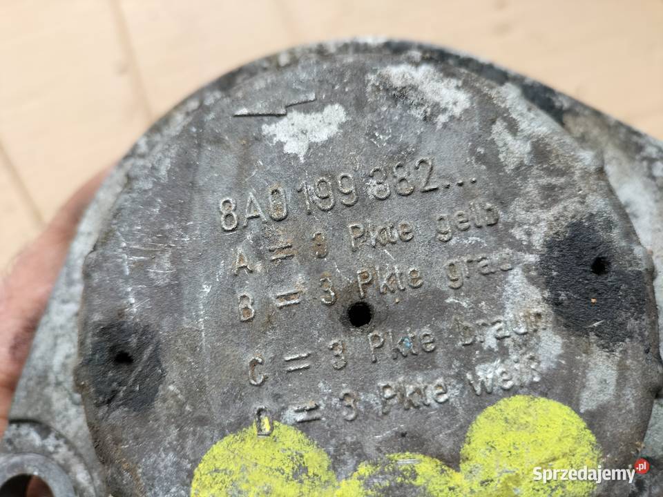 AUDI 80 B3 B4 A6 C4 KOMBI AVANT PODUSZKA SILNIKA osobowe Motoryzacja Kamień-Kolonia