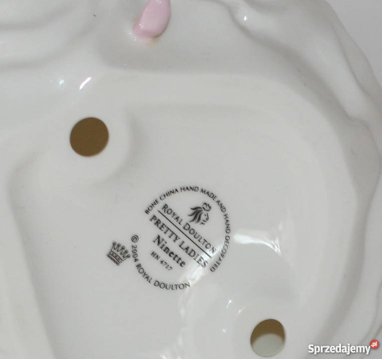FIGURKA ROYAL DOULTON NINETTE Antyki, Sztuka, Kolekcje pomorskie