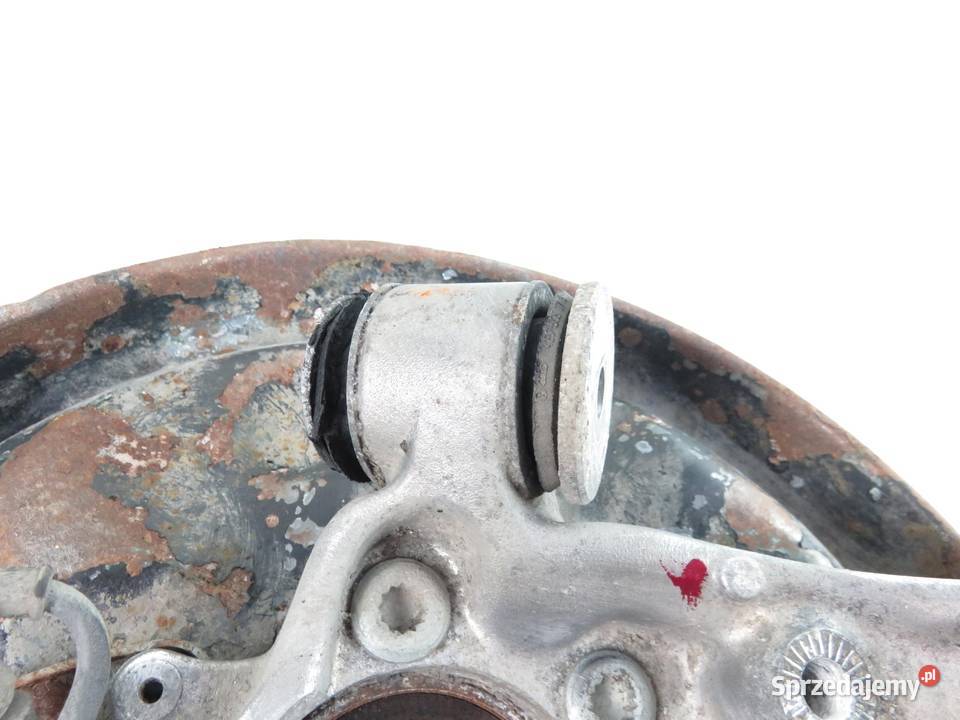 PIASTA TYLNA LEWA AUDI A8 D3 42 quattro