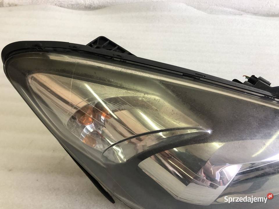 LAMPA PRAWY PRZÓD 921021H KIA CEED I LIFT ANG osobowe sprzedam