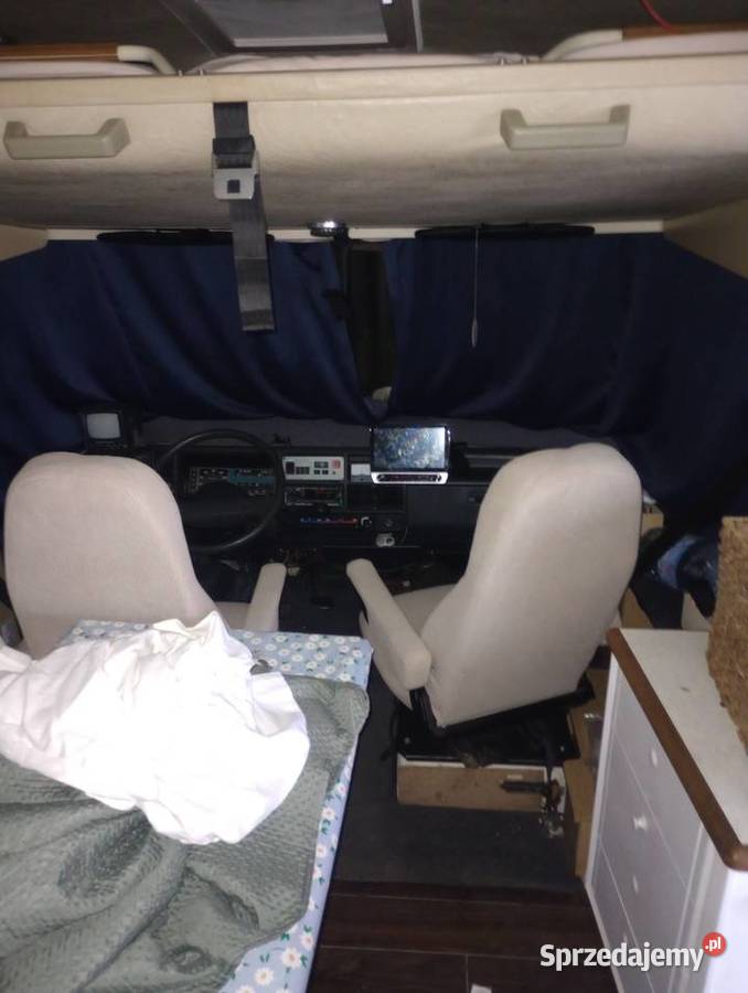 Kamper Integra 25 td 6 osobowe katB Zakrzew