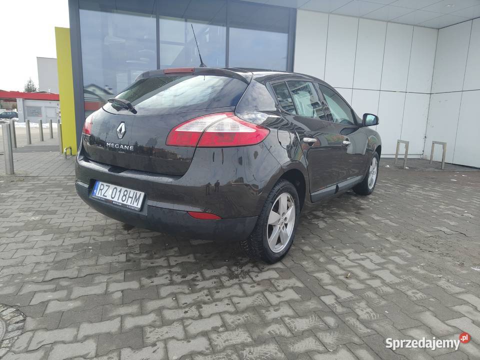 16 benzyna 6 biegów klimatronik nowy rozrząd Rzeszów