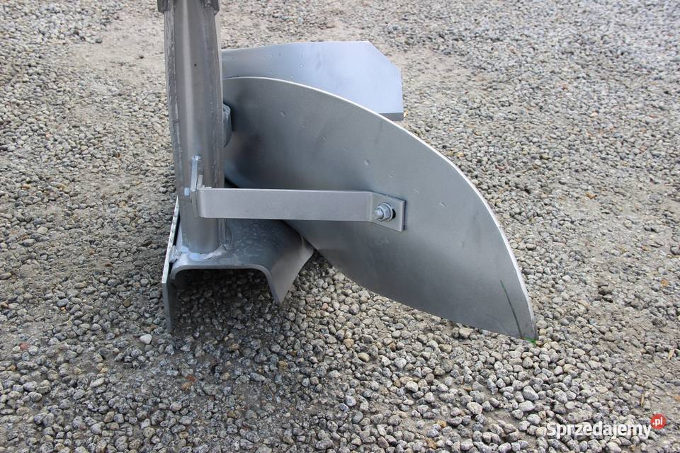 Pług ramowy zawieszany Lyra BOMET pług ramowy nieuszkodzony Rogóźno