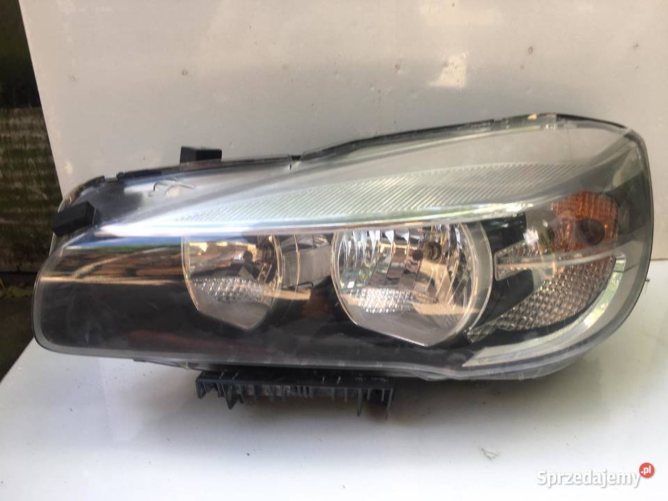 BMW 2 F45 F46 LEWA LAMPA PRZÓD