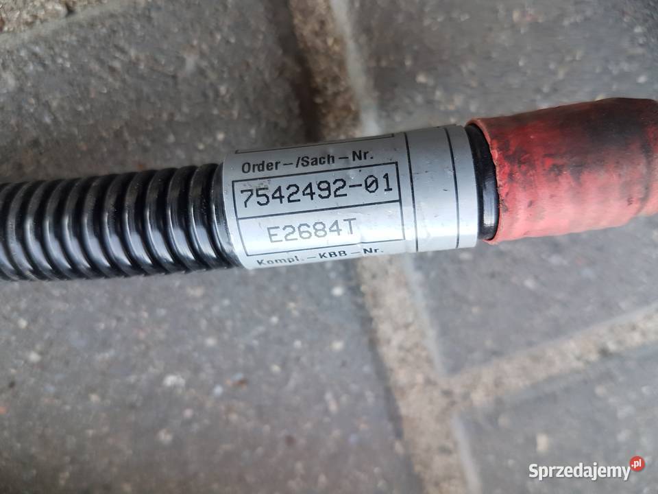 BMW E90 E91 25 BENZYNA WIAZKA PRZEWODOW KLEMA