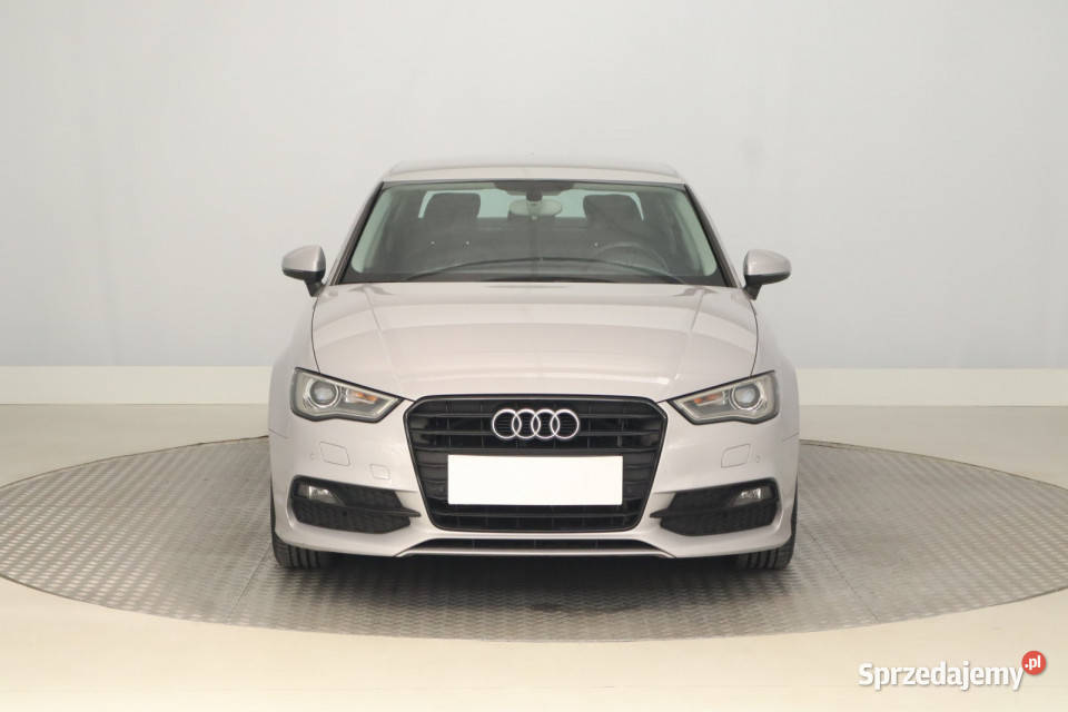 Audi A3 14 TFSI manualna Zabrze