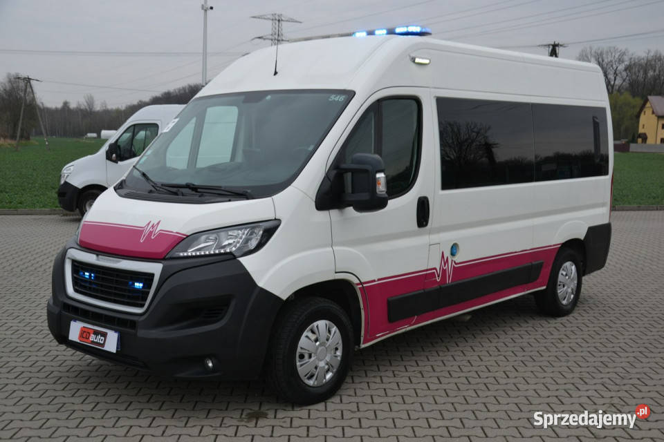Peugeot Boxer 22 hdi 165 model 2022r ambulans