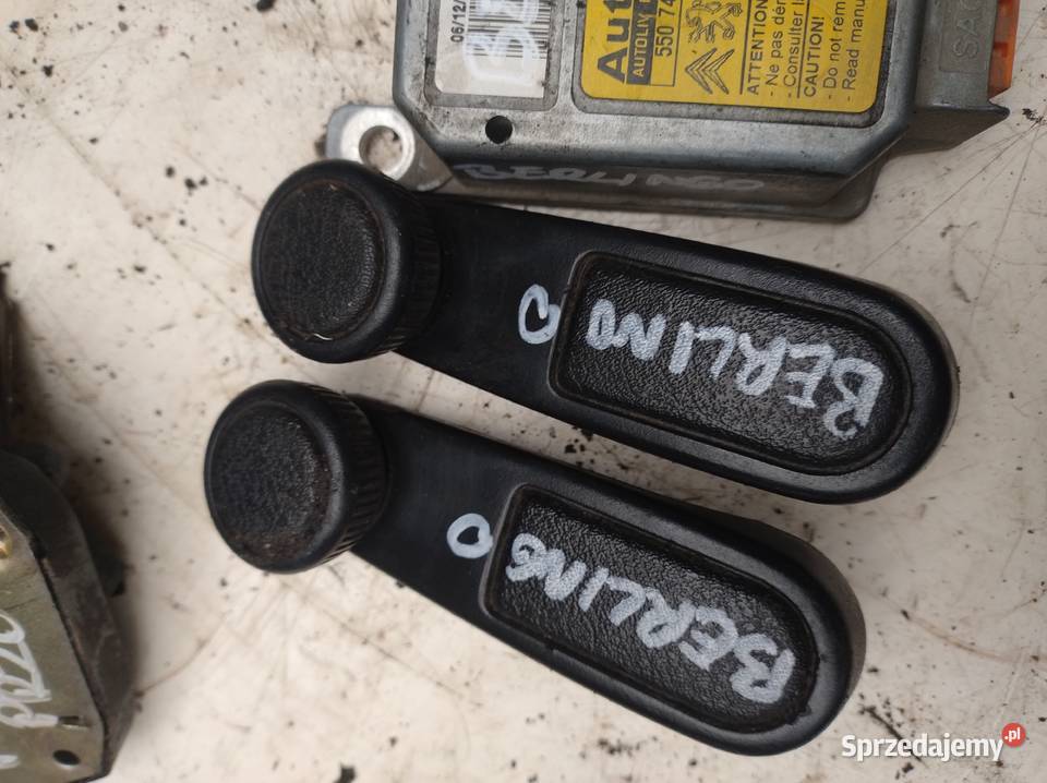 CITROEN Berlingo Peugeot partner I korbka szyby Kielce