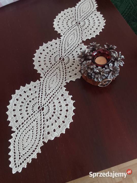 Bieżnik szydełkowy serweta rękodzieło prezent Bieżniki lubelskie