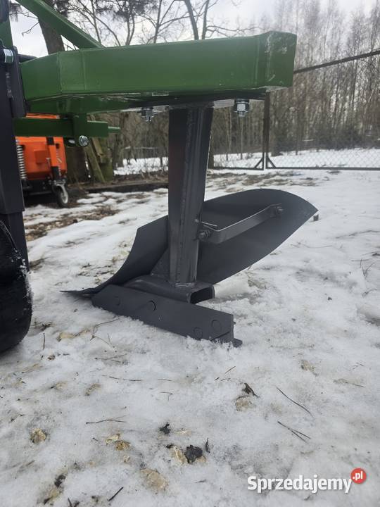 Pług 1skibowy Kubota do mini traktorów Iseki Pługi Mielęcin