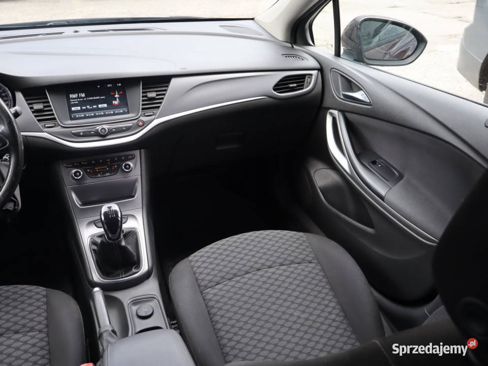 Opel Astra 14 T