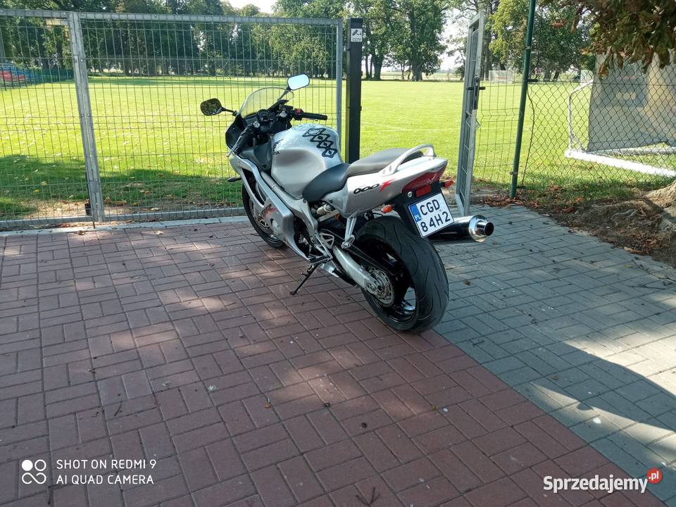 Honda CBR 600 F4 sportowy Honda Radomin