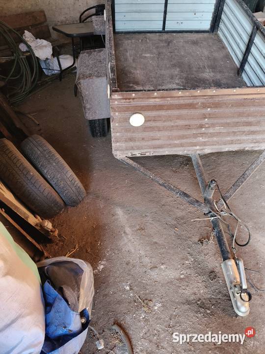 Przyczepka samochodowa Trzemeszno