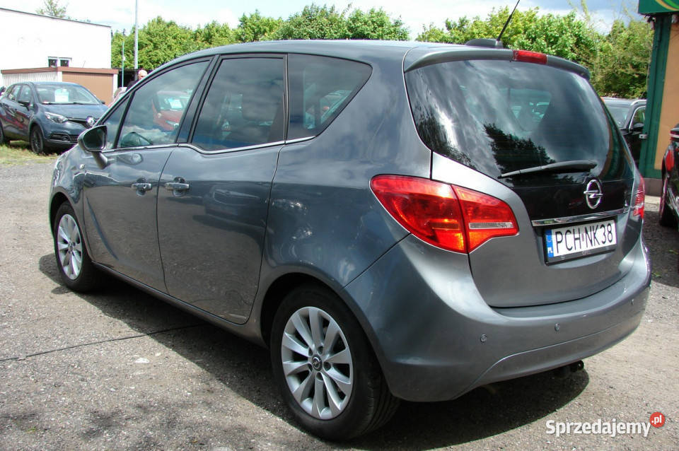 Opel Meriva Super auto 14 Benzyna 120 II 2010 Meriva Piła