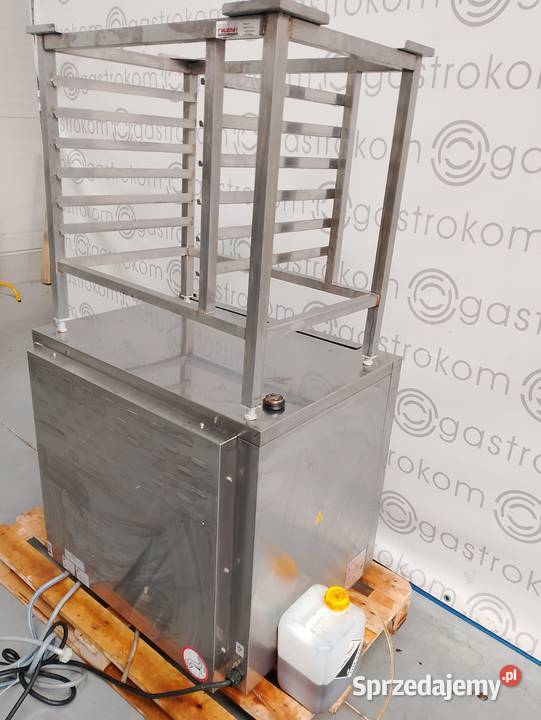Piec konwekcyjnoparowy Grafen 220559 z podstawą Wrocław
