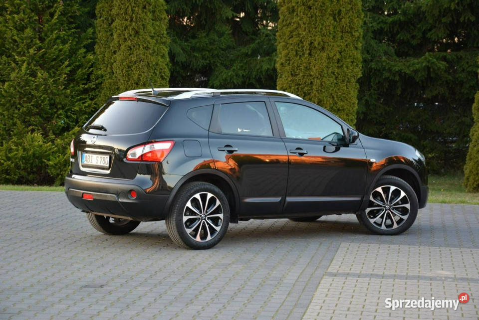 Nissan Qashqai Lift 4x4 Automat Navi Kamera z Ostrów Mazowiecka