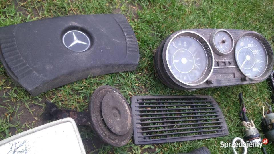 Mercedes 220D115 wróżne częściwyprzedaż Tuszkowo