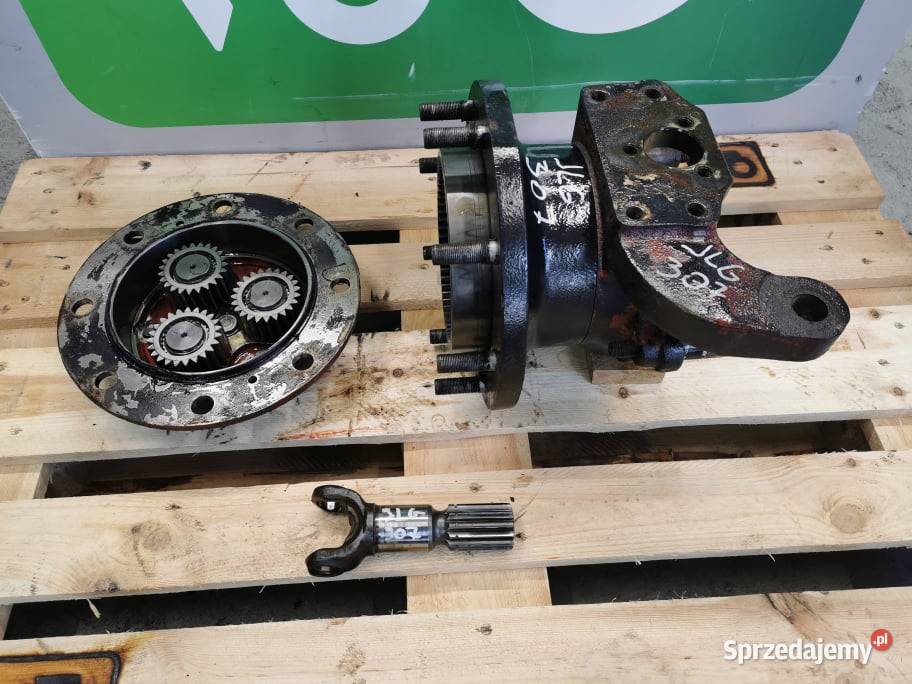 Zwolnica JLG 307 Carraro wielkopolskie Wilkowo