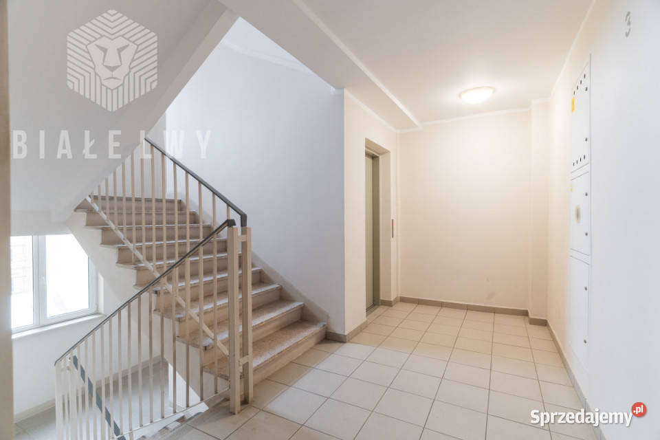 Ogłoszenie mieszkanie Warszawa 3589m2 2 pokoje