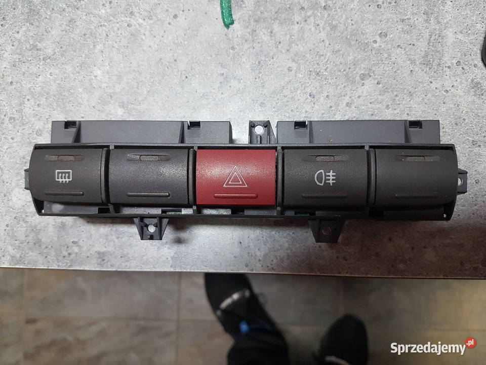 FIAT DUCATO BOXER JUMPER PRZELACZNIK AWARYJNYCH Rok produkcji 2004 wielkopolskie