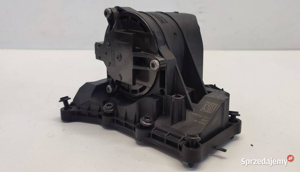 SKODA KAROQ SEPARATOR ODMA OLEJU 05E103464J Blok silnika