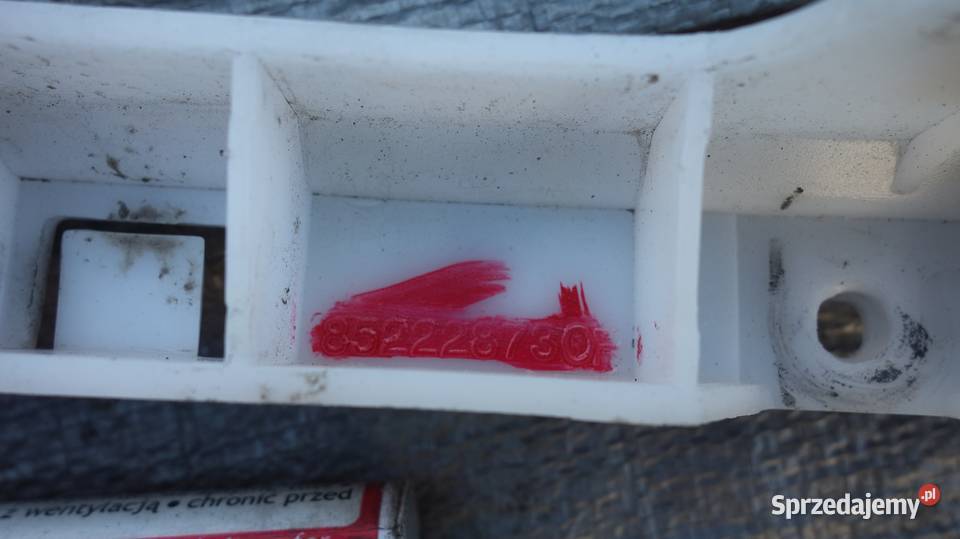 MEGANE IV SEDAN ŚLIZG ZDERZAKA LEWY PRAWY TYŁ śląskie Ruda Śląska