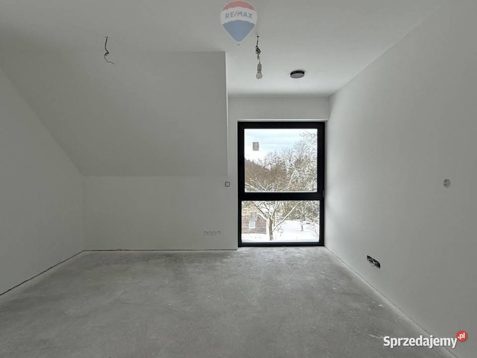 Nowoczesny dom w stylu stodoła w Straconce 135m2 śląskie