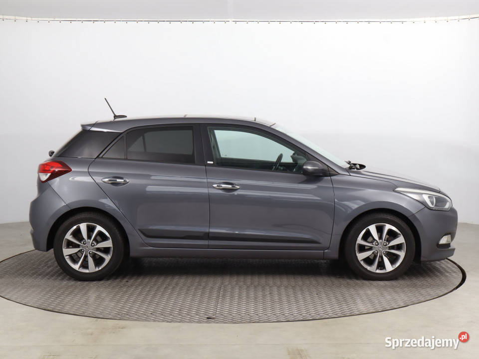 Hyundai i20 14 radio