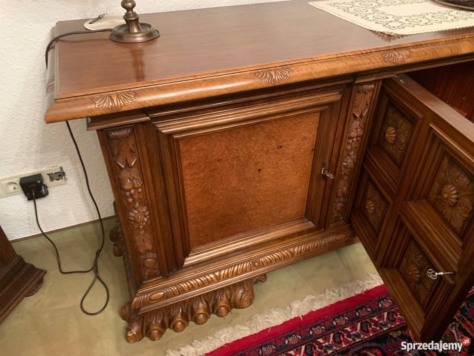 Ogromny bufet komoda z 1930 roku orzech Wrocław