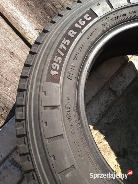Opona Michelin Agilis 81 19575 R16C 195 Waśniów sprzedam