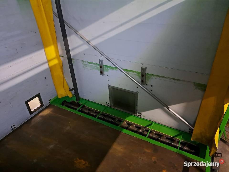 Wywrotka z wydmuchem do zboza paszy peletu jedno łóżko Warszawa sprzedam
