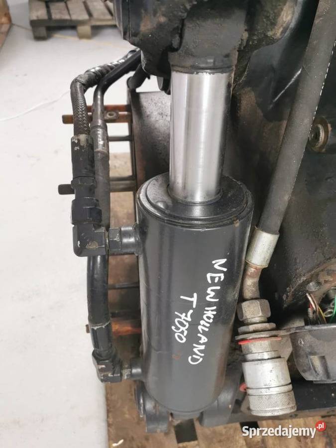 Siłownik podnośnika Holland T 7050 Wilkowo