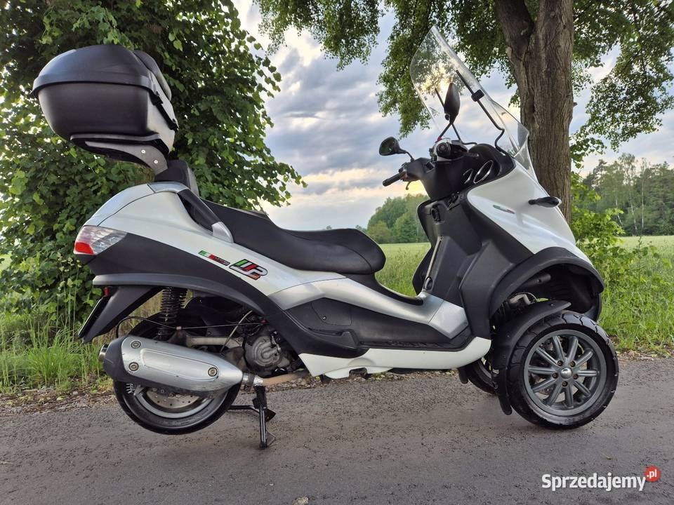Piaggio MP3 125SE Maxiskuter Sprzedam Rok produkcji 2008 Ciechanowiec