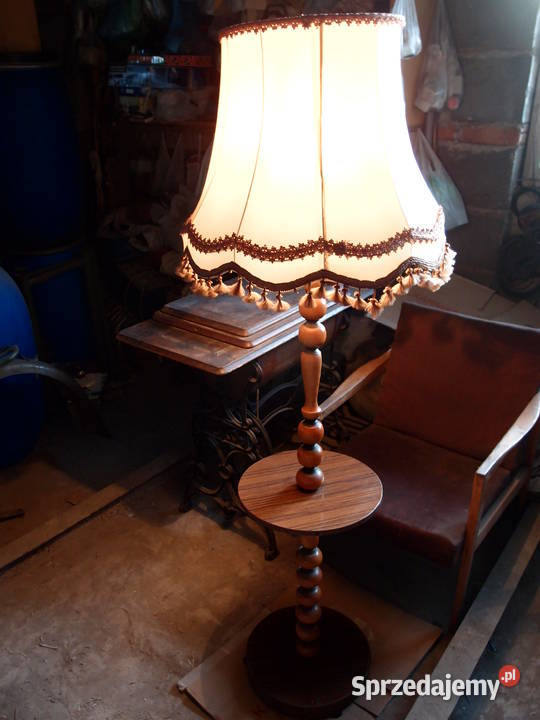 Stara lampa stojąca ze stolikiem półką abażur Łódź