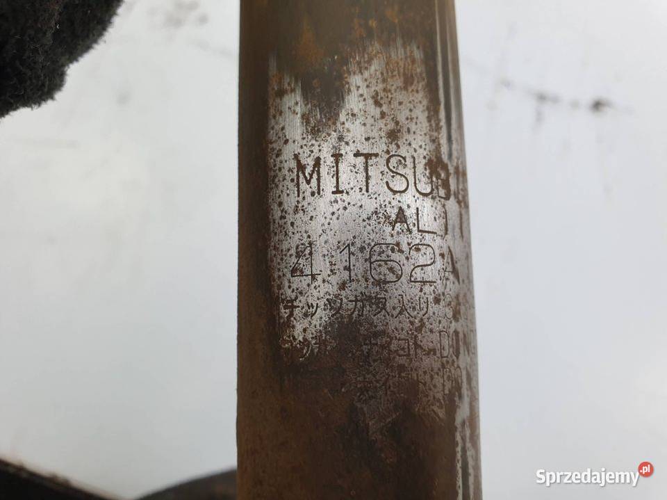 AMORTYZATOR LEWY TYŁ MITSHUBISHI PAJERO IV V90 Pozostałe Lipno sprzedam