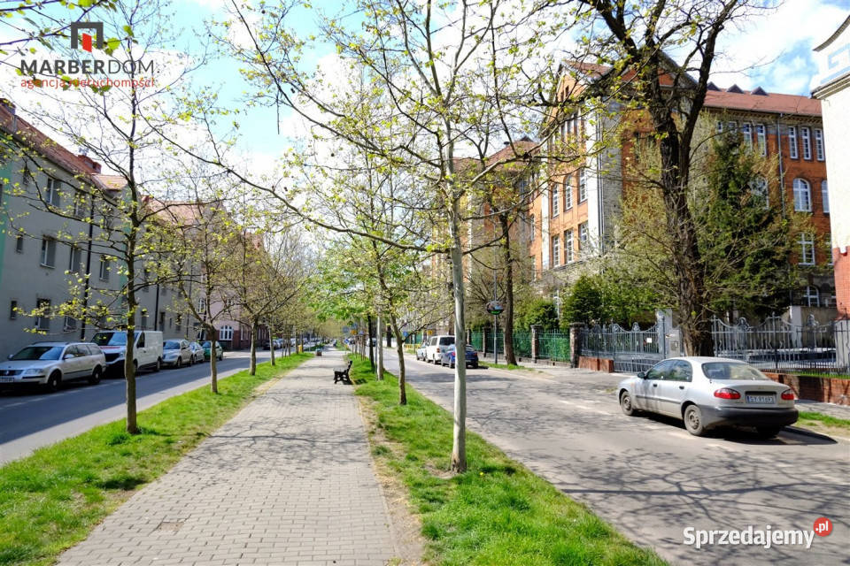 Do sprzedaży mieszkanie Bytom 3663m2 1 pokój cegła