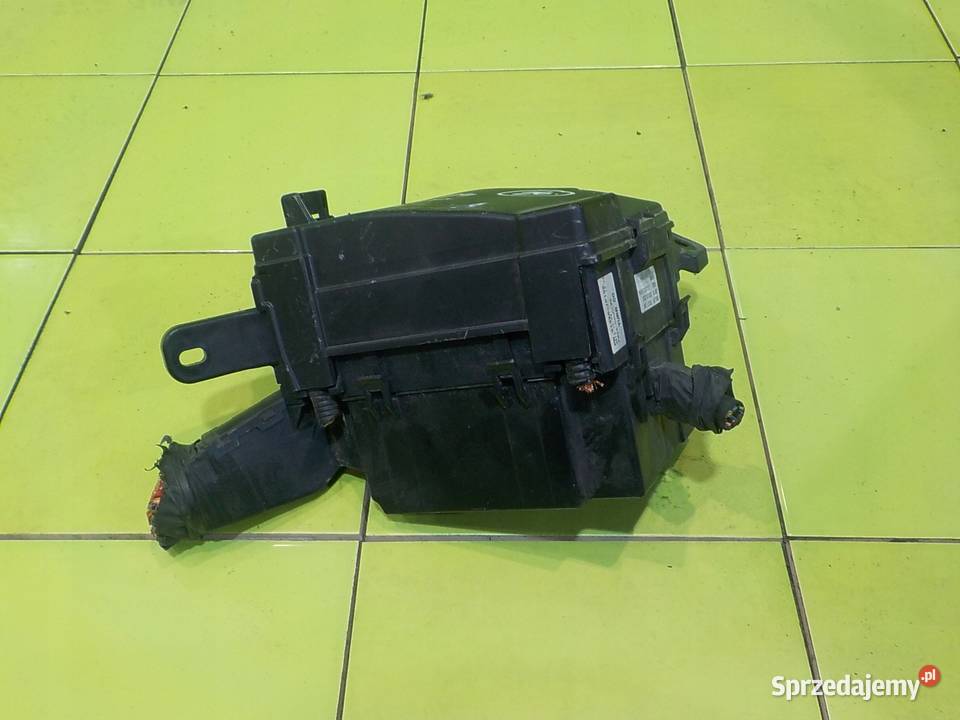 KIA VENGA LIFT 14 CRDI 14r 5D skrzynka osobowe Motoryzacja