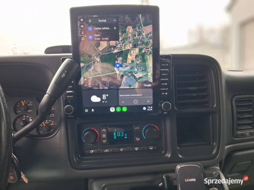 Chevrolet avalanche Z71 pickup 2003r 190 53 v8 gniazdo USB Sierakowice