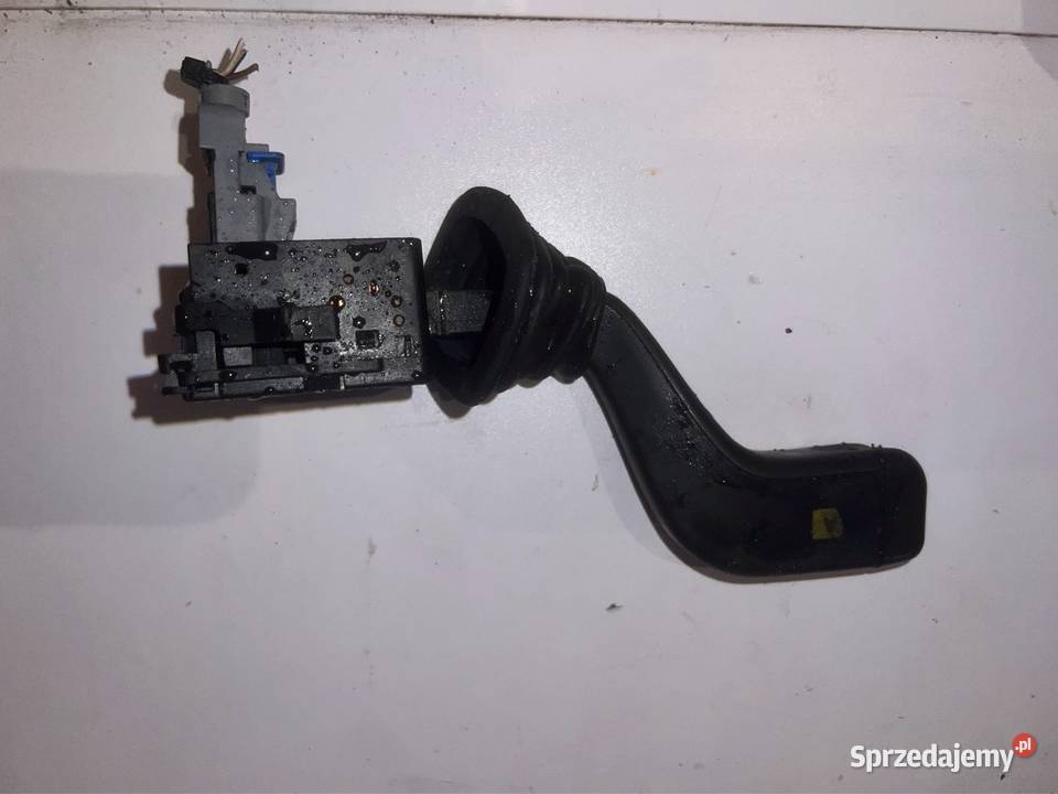 Przełącznik kierunkowskazów Opel Meriva A