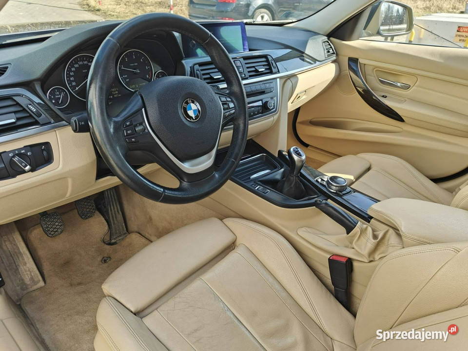 BMW 320 F30F31 2012 BMW Karczew