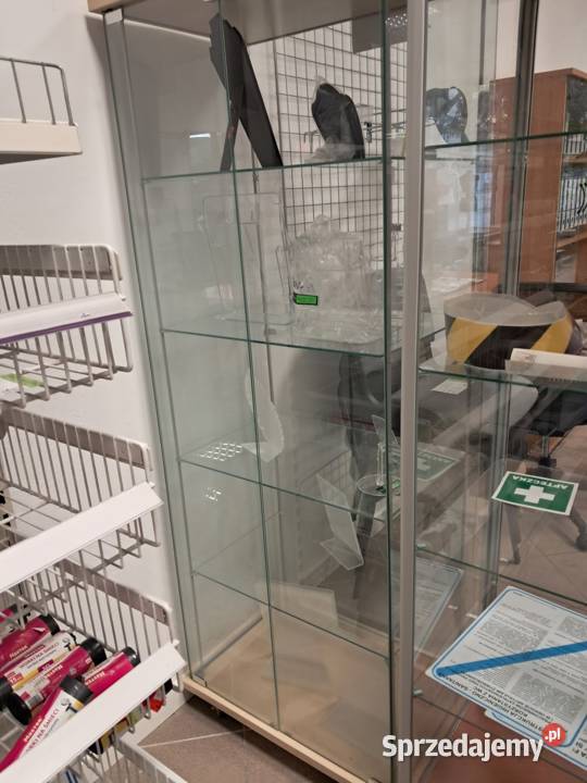 Witryna przeszklona W 15 Tarnów sprzedam