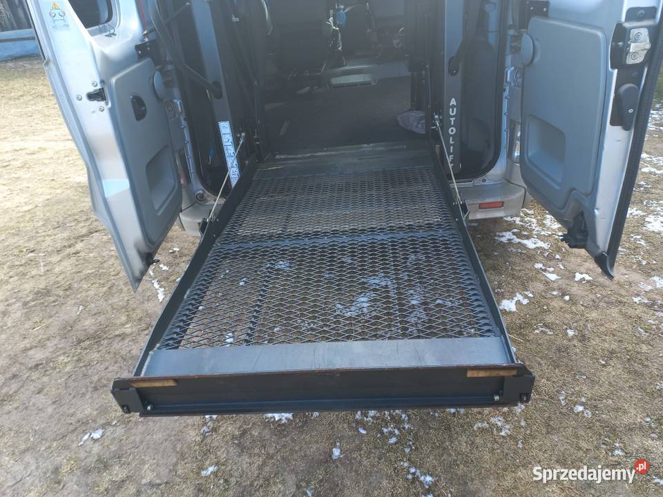 Opel vivaro niepełnosprawnego kierowcy winda przyciemniane szyby