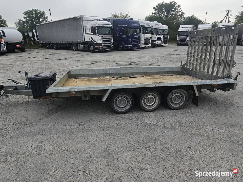 Sprzedam przyczepę 3 osiowa małopolskie Tarnów