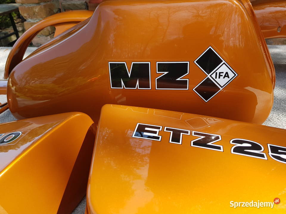 Mz etz części zbiornik pokrywa boczki błotnik Pozostałe Częstochowa sprzedam