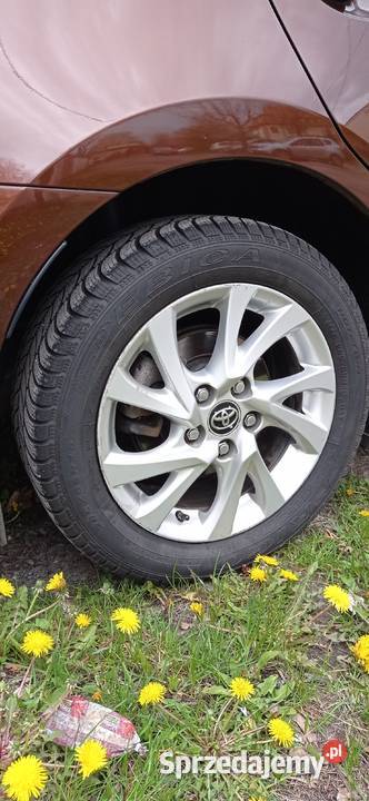 Toyota Corolla E16 2017 NawigacjaSalon Polska 101000km sprzedam