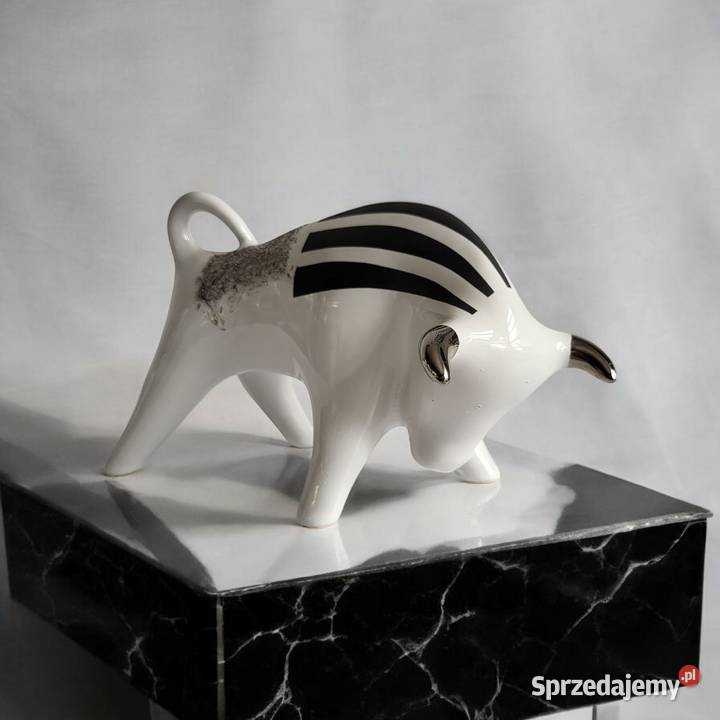 BYK Znak zodiaku Figurka Byczek ceramiczny pomorskie Sierakowice