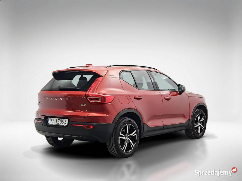 Volvo XC 40 B3 Plus Dark aut Z Polskiego Salonu elektrycznie ustawiane fotele Warszawa