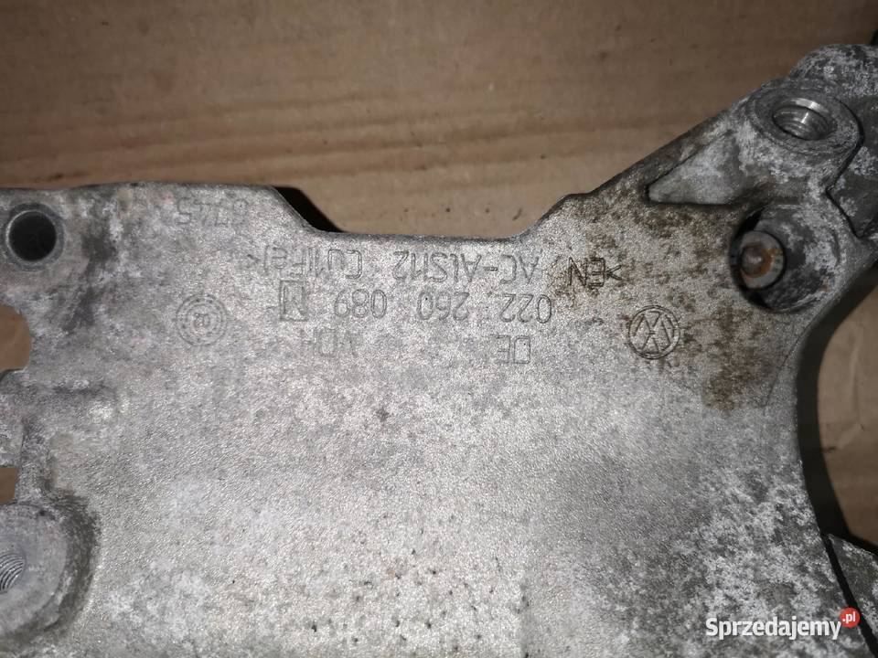 PODSTAWA ŁAPA ALTERNATORA AUDI VW 32 022260089 osobowe