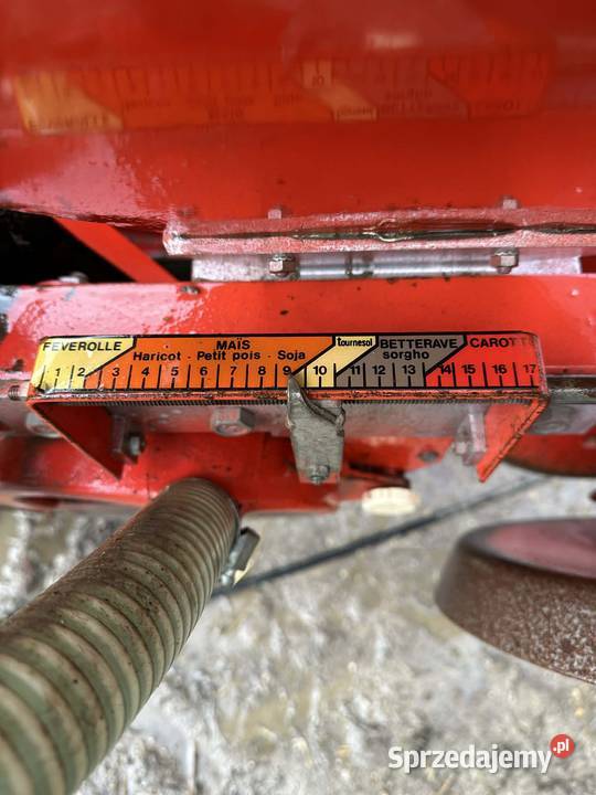 Sprzedam siewnik punktowy pneumatyczny do Oporów