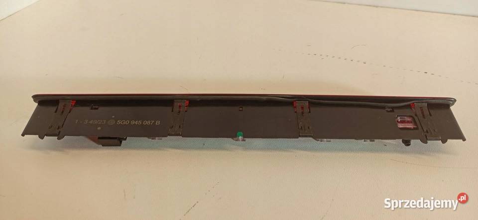 SEAT TARRACO TRZECIE ŚWIATŁO STOP 5G0945087B
